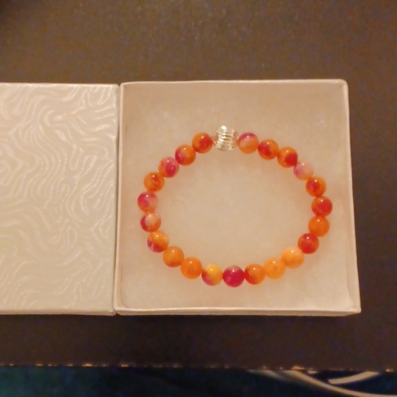 Fuchsia & Coral Jade Stone Bracelet - Picture 5 of 8